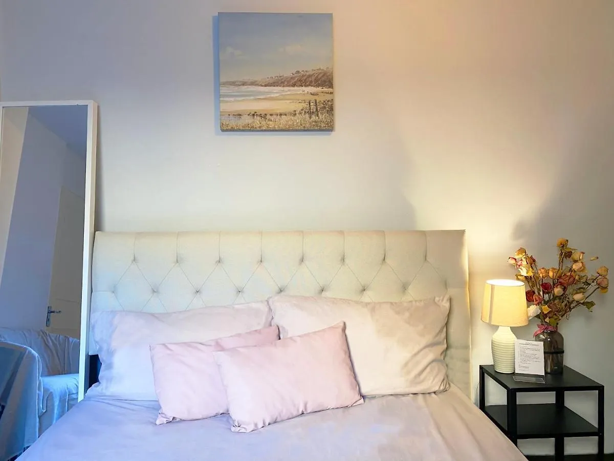 Tower Bridge And Spitalfields Accommodation London United Kingdom